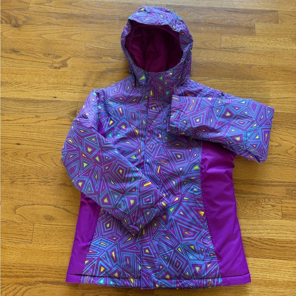 The North Face Girls Winter Jacket, Size Large (14/16), EUC, Magenta/Blue print - Picture 1 of 11